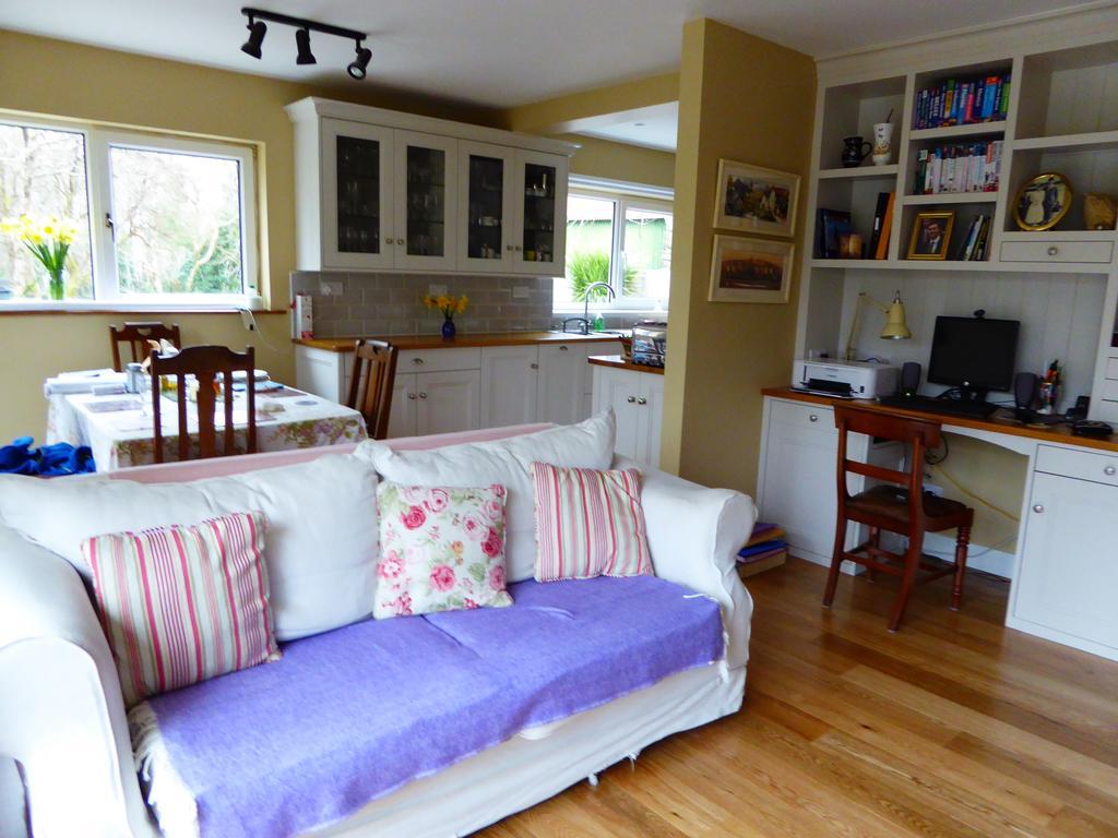 Camillaun Lodge With Lough Corrib Boat Hire Oughterard Esterno foto